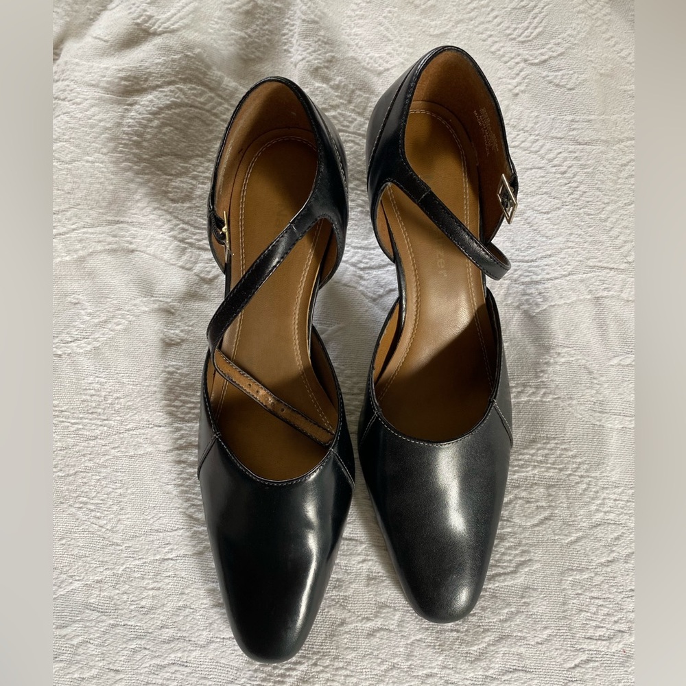 Naturalizer Leather Heels, Black, Women’s 6.5